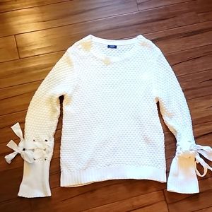Kaari Knit Sweater -White